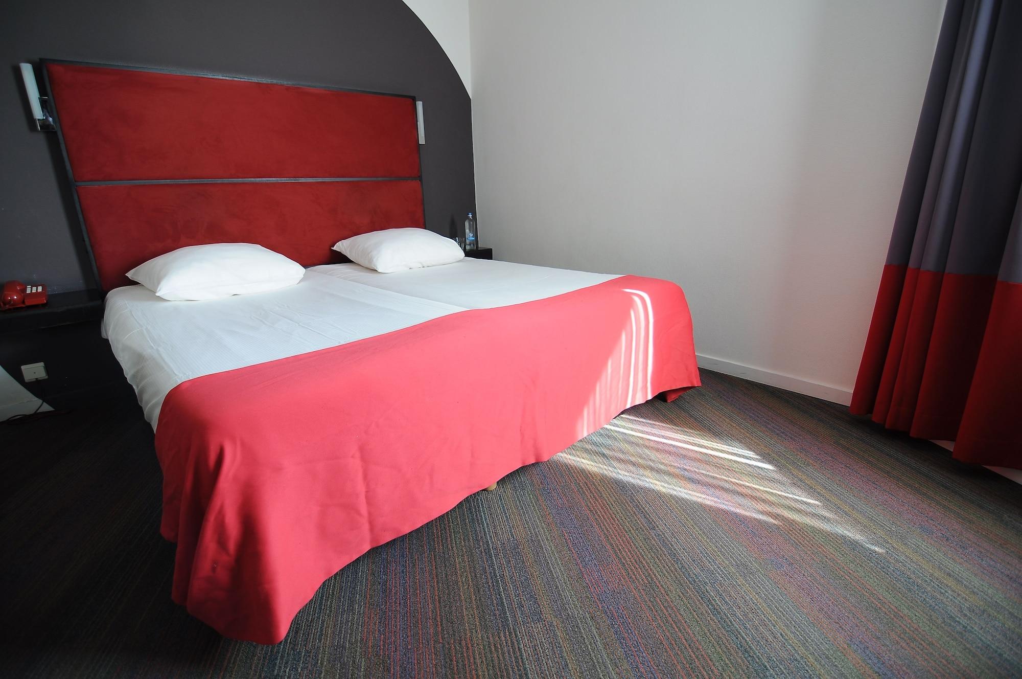 Hotel Arlon Room photo